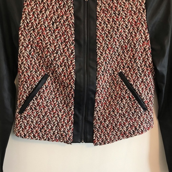 NWT BCBGMaxAzria Tweed Faux Leather Sleeve Jacket - Picture 2 of 6